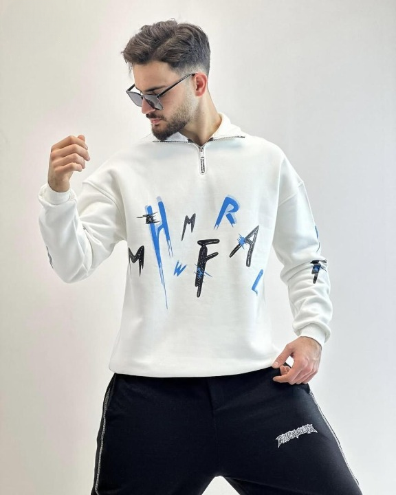 MOCKNECK STYLE PRINTED SWEATSHIRT